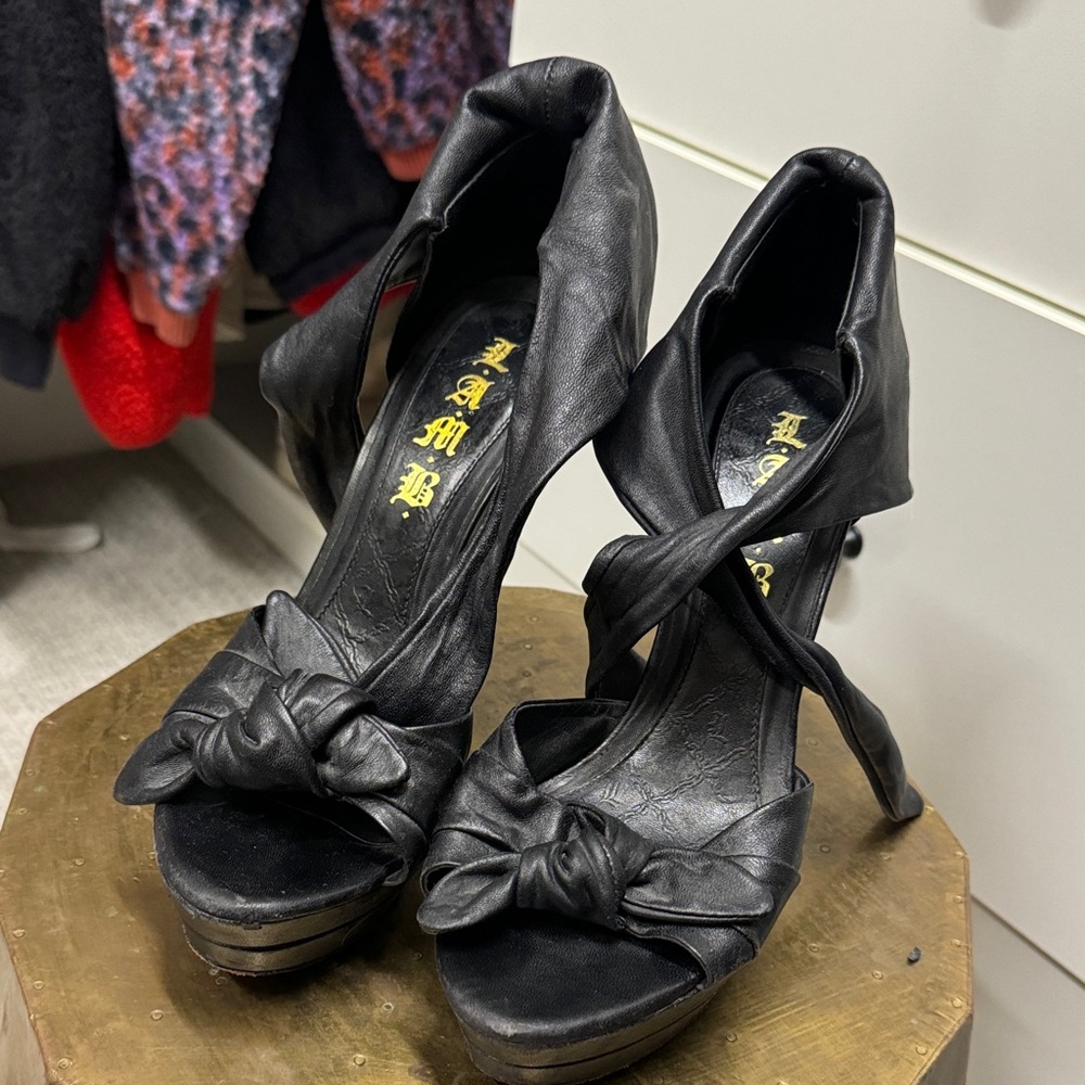 L.A.M.B. Black Knot Design Heels